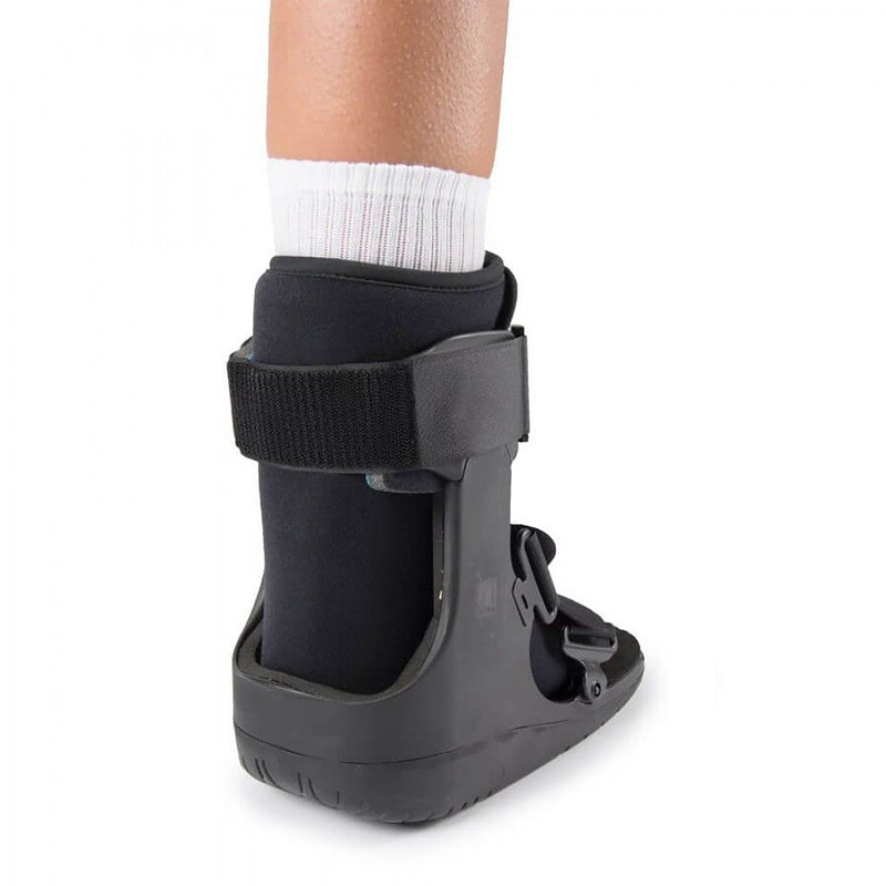 Ossur Formfit® Low Top Air Walker Boot, Small